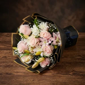 5 Dal Lilyum 7 Dal Gül Buketi ( Pembe Beyaz Kırmızı)